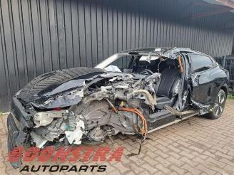 Unfallwagen Ford Mustang Mach-e Mustang Mach-E, SUV, 2020 75kWh RWD, 98kWh Extended RWD 2024/11