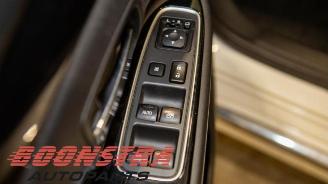 Mitsubishi Outlander Outlander (GF/GG), SUV, 2012 / 2022 2.0 16V PHEV 4x4 picture 18