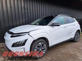rozbiórka samochody osobowe Hyundai Kona Kona (OS), SUV, 2017 / 2023 64 kWh 2022/2