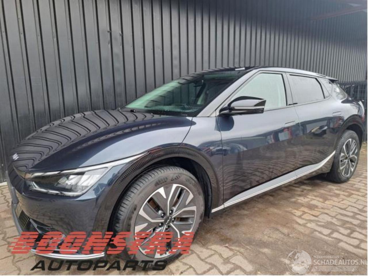 Kia EV6 EV6 (CV), Hatchback, 2021 77.4 kWh RWD