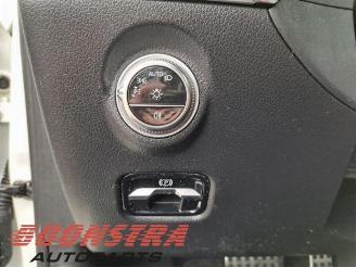 Mercedes C-klasse C (W206), Sedan, 2021 C-300 e 2.0 Turbo picture 19