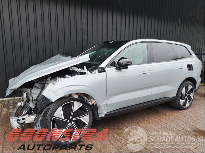 Volvo EX90 EX90, SUV, 2022 Twin Motor Performance 111 kWh