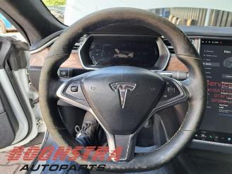 Tesla Model S Model S, Liftback, 2012 / 2026 90D picture 17