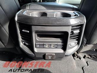 Dodge Ram 1500 Crew Cab, Quad Cab (DT), Pick-up, 2018 5.7 Hemi V8 4x4 picture 20