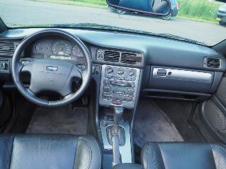 Volvo C-70 2.4T Convertible picture 17