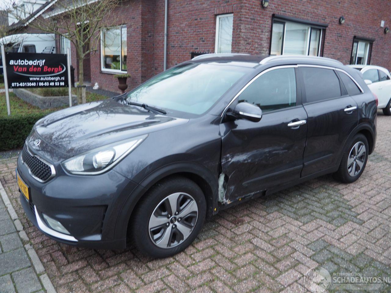 Kia Niro 1.6 firs edition hybrid