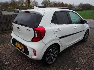 Kia Picanto 1.0 CVVT Design Edition picture 4