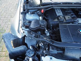 BMW 3-serie 320i Business Line Automaat picture 18