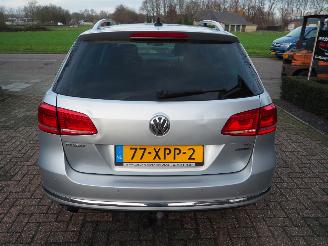 Volkswagen Passat 1.4 tsi High Exe DSG picture 5