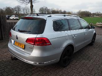 Volkswagen Passat 1.4 tsi High Exe DSG picture 4