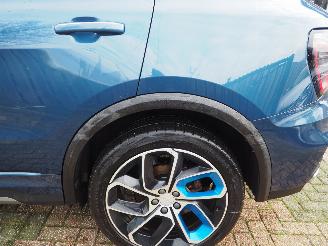 Lynk & Co 01 1.5 hybrid picture 7