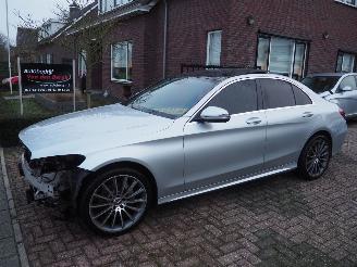 skadebil auto Mercedes C-klasse 220 CDI Premium Plus Amg 2017/3