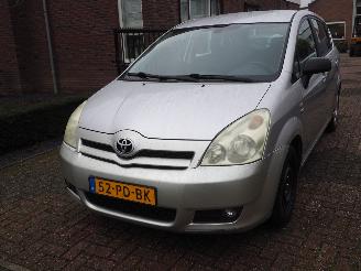 Toyota Corolla-verso 1.8 VVT-i Sol 7Persoons picture 2