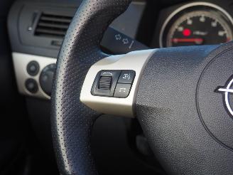 Opel Ascona 1.8 Twin top cosmo picture 12