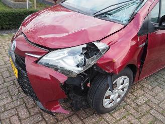 Toyota Yaris 1.5 Hybrid Design picture 8