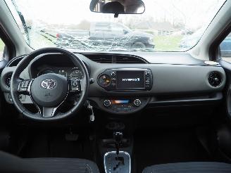 Toyota Yaris 1.5 Hybrid Design picture 20