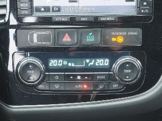 Mitsubishi Outlander 2.0 PHEV Limited Edition X-Line picture 20