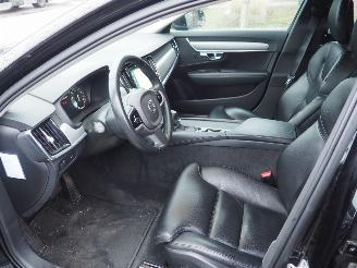 Volvo V-90 2.0 T5 90th Anniversary Edition picture 22