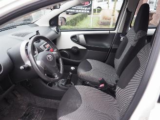 Toyota Aygo 1.0 VVT-i Aspiration picture 17