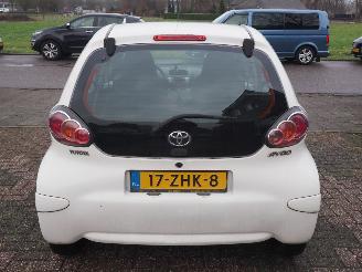 Toyota Aygo 1.0 VVT-i Aspiration picture 5