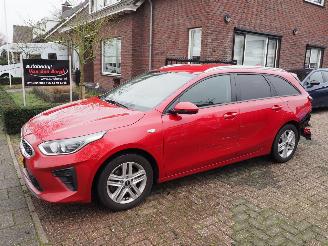 Coche accidentado Kia Ceed Sportswagon 1.0 T-GDI 2020/10