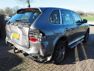 Porsche Cayenne 4.8 S picture 4