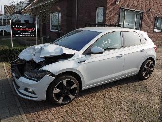 Voiture accidenté Volkswagen Polo 1.0 TSI Highline 2017/12