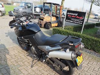 Suzuki DL 1000 V-storm  picture 6