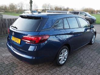 Opel Astra Automaat 1.4 Edition LEZEN !!! picture 4