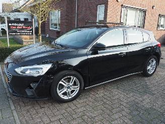 Schadeauto Ford Focus 1.0 EcoBoost Trend Edition Business 2018/10