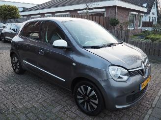 Renault Twingo 1.0 SCe Intens picture 3