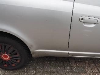 Toyota Yaris 1.3 VVT-i Sol Automaat picture 10