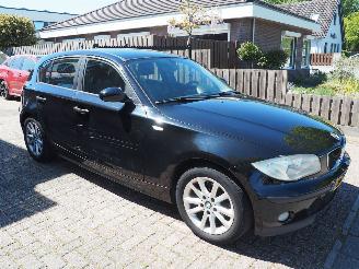 BMW 1-serie 116i picture 3