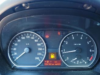 BMW 1-serie 116i picture 18