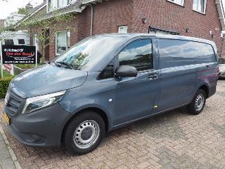 Schade bestelwagen Mercedes Vito 110CDI Functional Lang 2021/9