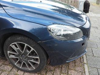 Volvo V-40 2.0 D4 Summum Business picture 11