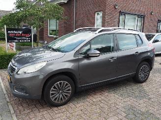 Coche accidentado Peugeot 2008 1.2 Vti Active Pack Premium 2014/4