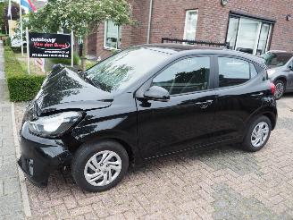 skadebil auto Hyundai I-10 1.0 Comfort 2024/1