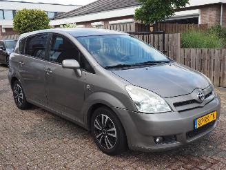 Toyota Corolla-verso 2.0 D-4D Sol picture 3
