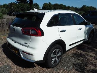 Kia Niro 1.6 Gdi Hybrid DynamicLine Motorschade picture 4