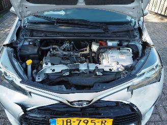 Toyota Yaris 1.5 Hybrid Aspiration picture 12