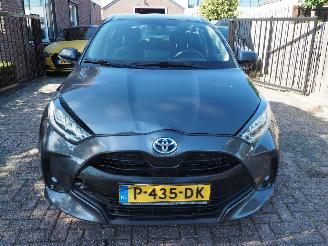 Toyota Yaris 1.5 Hybrid Dynamic picture 2