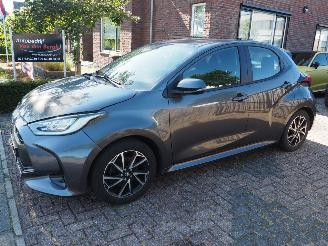 skadebil auto Toyota Yaris 1.5 Hybrid Dynamic 2022/2
