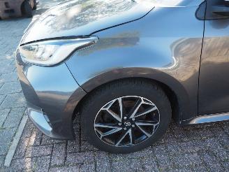 Toyota Yaris 1.5 Hybrid Dynamic picture 7