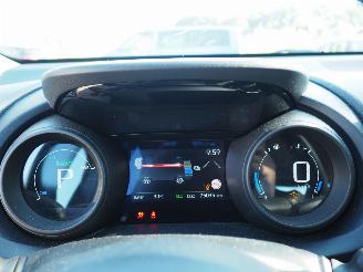 Toyota Yaris 1.5 Hybrid Dynamic picture 30