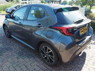 Toyota Yaris 1.5 Hybrid Dynamic picture 6