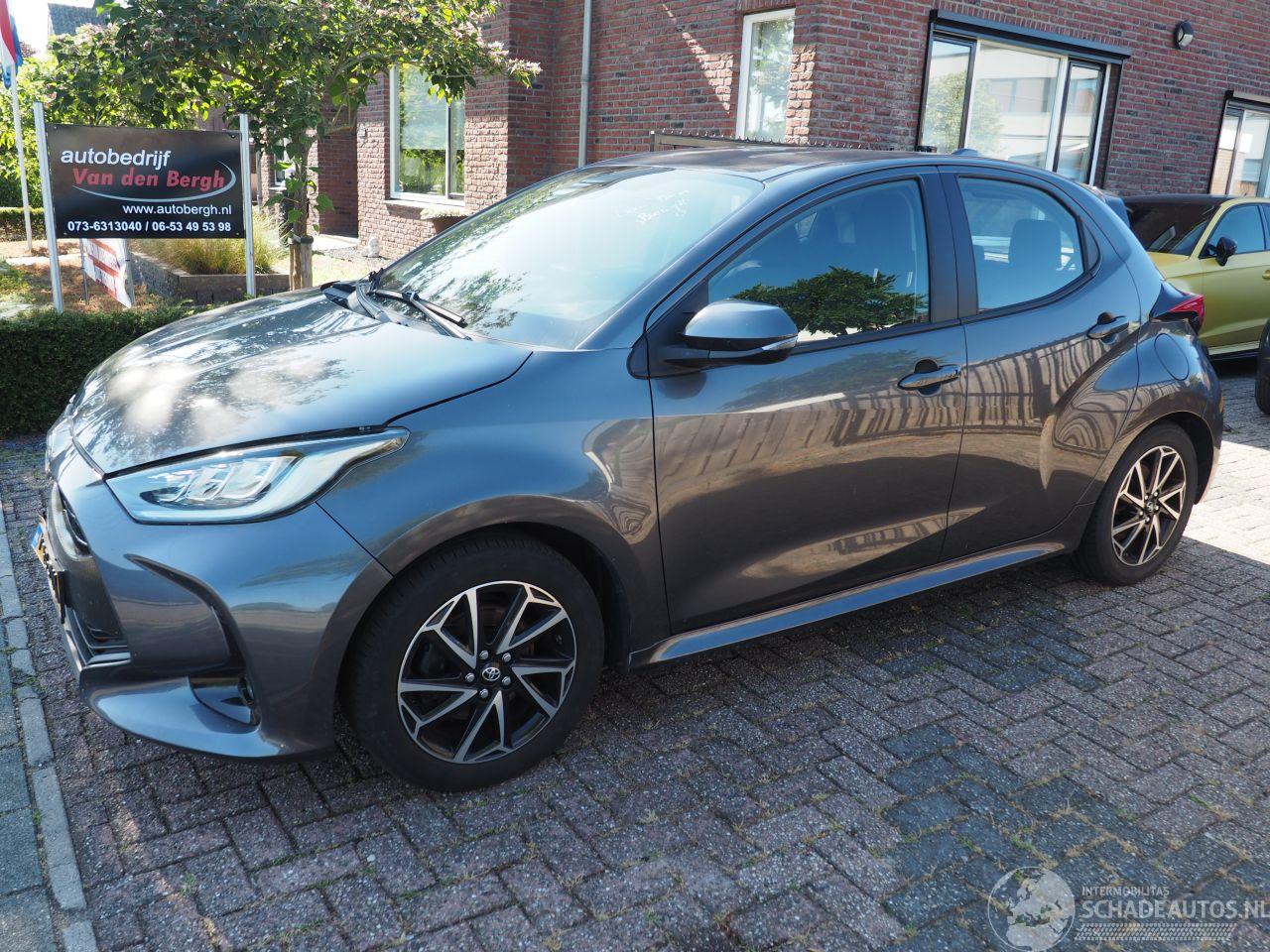 Toyota Yaris 1.5 Hybrid Dynamic