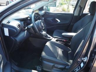 Toyota Yaris 1.5 Hybrid Dynamic picture 27