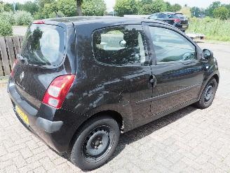 Renault Twingo 1.2 Authentique picture 4
