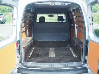 Volkswagen Caddy 1.6 Tdi Maxi Automaat picture 10